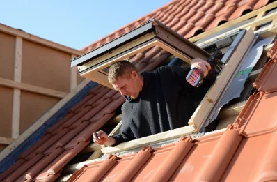 Pose de fenêtres de toit Velux à Sourdon